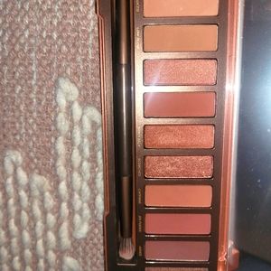 Urban Decay Naked Heat